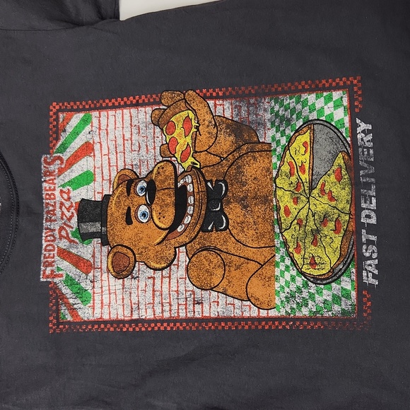 Five Nights at Freddys Fazbear's Pizza Tee (M) - Picture 3 of 4